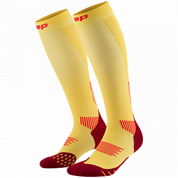 CEP Core Run 5.0 Compression Socks Damen | Marigold Burgundy