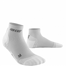 CEP Run Ultralight Low Cut Compression Socks Herren | Carbon White