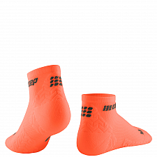 CEP Run Ultralight Low Cut Compression Socks Damen | Coral